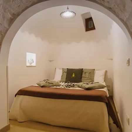 Tatil Evi Milestones Modern Trullo - Jacuzzi & Relax Alberobello