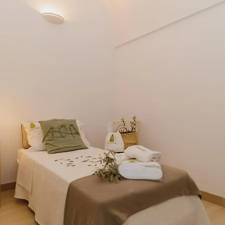 Holiday home Milestones Modern Trullo - Jacuzzi & Relax