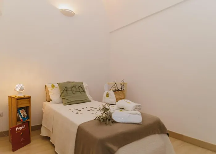 Holiday home Milestones Modern Trullo - Jacuzzi & Relax